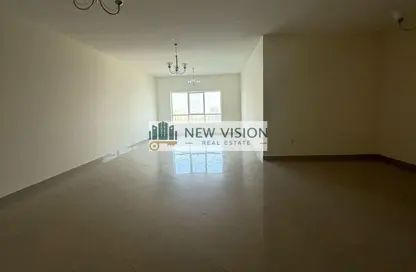 Apartment - 3 Bedrooms - 3 Bathrooms for rent in Thuraya Al Majaz Building - Al Majaz 3 - Al Majaz - Sharjah Apartment - 3 Bedrooms - 3 Bathrooms for rent in Thuraya Al Majaz Building - Al Majaz 3 - Al Majaz - Sharjah