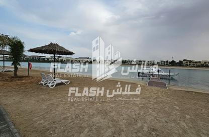 تاون هاوس - 2 غرف نوم - 4 حمامات للبيع في ماربيا - ميناء العرب - راس الخيمة - رأس الخيمة