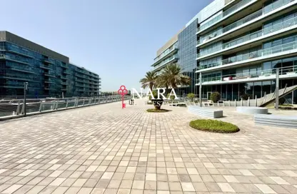 Retail - Studio for rent in Al Marasy - Al Bateen - Abu Dhabi