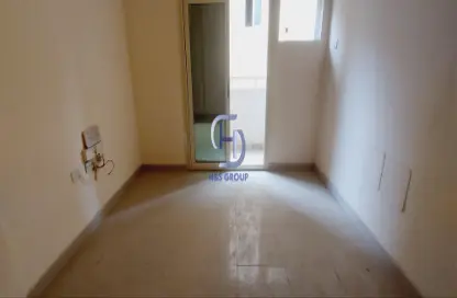 Empty Room image for: Apartment - 1 Bedroom - 1 Bathroom for rent in Muwaileh 3 Building - Muwaileh - Sharjah, Image 1