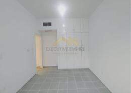 Apartment - 2 bedrooms - 3 bathrooms for rent in Habib Bank Tower - Muroor Area - Abu Dhabi