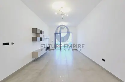 شقة - 2 غرف نوم - 4 حمامات للايجار في لامسي ريزدنس - عود ميثاء - بر دبي - دبي