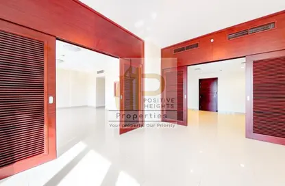 Apartment - 3 Bedrooms - 4 Bathrooms for rent in Golden Sands Tower - Al Barsha 1 - Al Barsha - Dubai