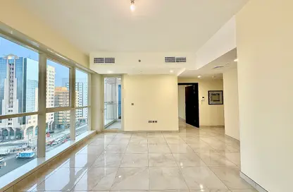 Apartment - 1 Bedroom - 2 Bathrooms for rent in Al Marjan Tower - Al Falah Street - City Downtown - Abu Dhabi