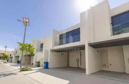 Villa - 4 Bedrooms - 5 Bathrooms for rent in Murooj Al Furjan - Al Furjan - Dubai