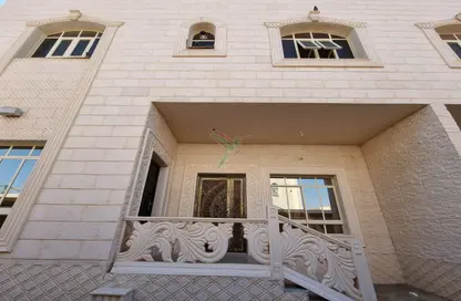 Villa - 4 Bedrooms - 6 Bathrooms for rent in Al Nayfa - Al Hili - Al Ain