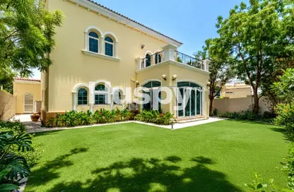 Villa - 3 Bedrooms - 4 Bathrooms for rent in Legacy - Jumeirah Park - Dubai