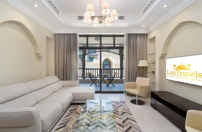 Apartment - 1 Bedroom - 2 Bathrooms for rent in Souk Al Bahar - The Old Town Island - Downtown Dubai - Dubai