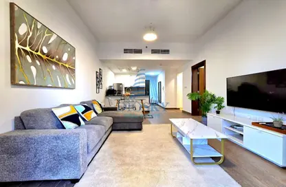 شقة - غرفة نوم - 2 حمامات للايجار في اكا ريزيدنس - منطقة 11 - قرية جميرا الدائرية - دبي