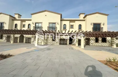 Townhouse - 3 Bedrooms - 4 Bathrooms for rent in Bloom Living - Zayed City (Khalifa City C) - Khalifa City - Abu Dhabi