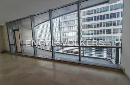 Apartment - 2 Bedrooms - 3 Bathrooms for sale in Sky Gardens - DIFC - Dubai