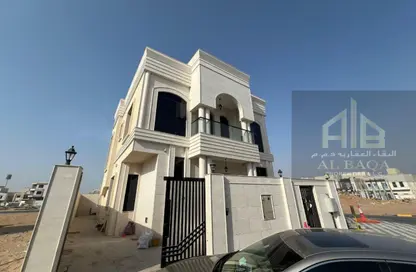 فيلا - 4 غرف نوم - 6 حمامات للايجار في الحليو 2 - الحليو - عجمان