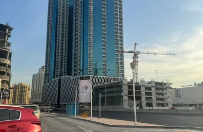 Apartment - 1 Bedroom - 2 Bathrooms for sale in Oasis Tower - Al Rashidiya 1 - Al Rashidiya - Ajman