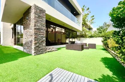 Villa - 5 Bedrooms - 7 Bathrooms for sale in Picadilly Green - DAMAC Hills - Dubai