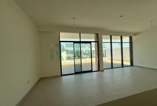 15617002 - Property Image 2