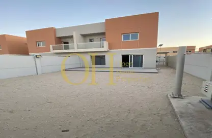 Villa - 5 Bedrooms - 4 Bathrooms for sale in Manazel Al Reef 2 - Al Samha - Abu Dhabi