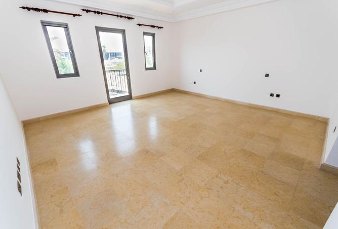 15571775 - Property Image 2