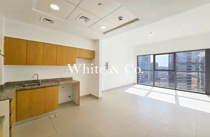 شقة - غرفة نوم - 2 حمامات للبيع في بلفيو برج 2 - أبراج بلفيو - دبي وسط المدينة - دبي