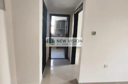 شقة - غرفة نوم - 1 حمام للايجار في بناية البطينة 9 - البطينة - الشارقة شقة - غرفة نوم - 1 حمام للايجار في بناية البطينة 9 - البطينة - الشارقة