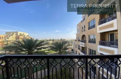 شقة - غرفة نوم - 2 حمامات للايجار في ياقوت - باب البحر - جزيرة المرجان - رأس الخيمة