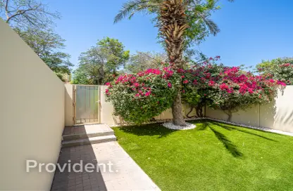Villa - 2 Bedrooms - 3 Bathrooms for rent in Springs 8 - The Springs - Dubai