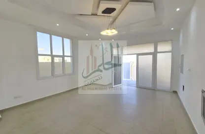 فيلا - 5 غرف نوم - 7 حمامات للبيع في الزاهية جاردنز - الزاهية - عجمان