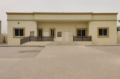 Villa - 2 Bedrooms - 3 Bathrooms for rent in Al Dhait South - Al Dhait - Ras Al Khaimah
