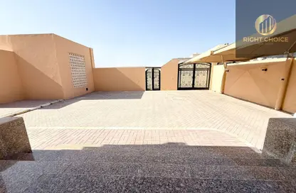 فيلا - 4 غرف نوم - 7 حمامات للايجار في فيلات مدينة خليفة آيه - مدينة خليفة أ - مدينة خليفة - أبوظبي