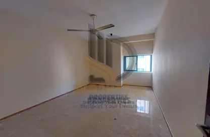 Apartment - 2 Bedrooms - 2 Bathrooms for rent in Al Dewan Towers - Al Nakhil 2 - Al Nakhil - Ajman