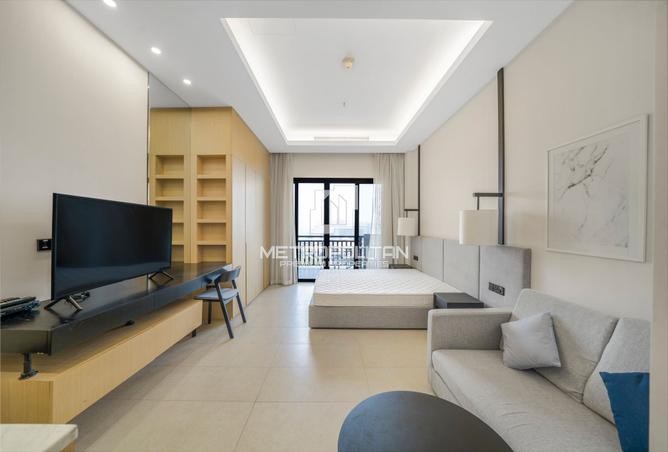 14205392 - Property Image 2