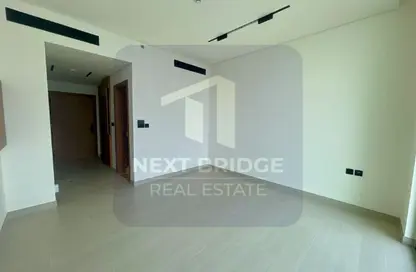 شقة - 1 حمام للايجار في بن غاطي أزور - منطقة 16 - قرية الجميرا سركل - دبي