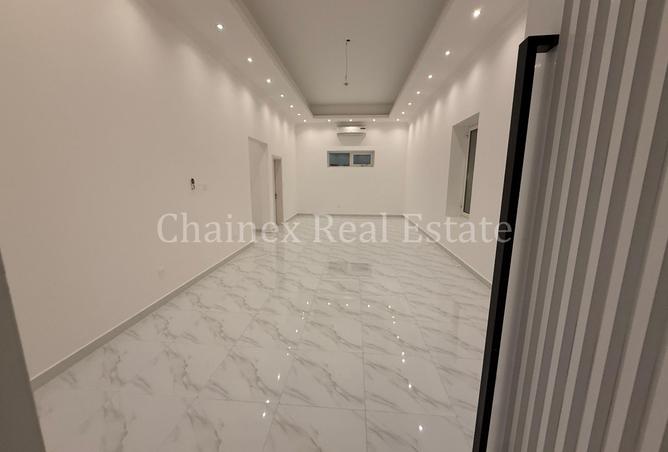 15142000 - Property Image 2