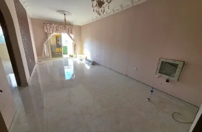 شقة - غرفة نوم - 1 حمام للايجار في فلل الروضة 2 - 2  الروضة - الروضة - عجمان