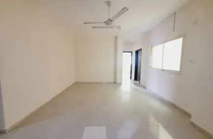 Apartment - 2 Bedrooms - 2 Bathrooms for rent in Fire Station Road - Muwaileh - Sharjah