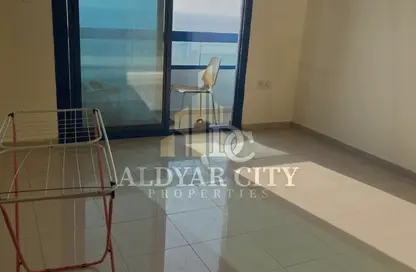 Apartment - 3 Bedrooms - 3 Bathrooms for rent in Ajman Corniche Residences - Ajman Corniche Road - Ajman