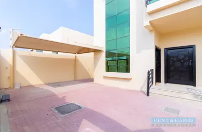 Villa - 5 Bedrooms - 5 Bathrooms for rent in Khuzam - Ras Al Khaimah