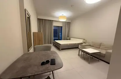 Apartment - Studio - 1 Bathroom for rent in SOL Avenue - Business Bay - Dubai