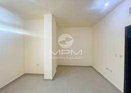 Empty Room image for: Apartment - 2 bedrooms - 2 bathrooms for rent in Shabia - Mussafah - Abu Dhabi, Image 1