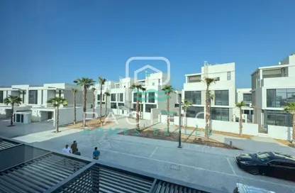 فيلا - 2 غرف نوم - 3 حمامات للايجار في خليج دانه - جزيرة المرجان - رأس الخيمة
