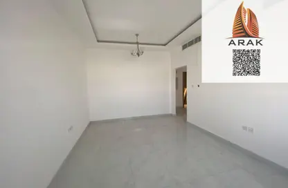 عمارة بالكامل - 8 غرف نوم - 8 حمامات للبيع في الزاهية جاردنز - الزاهية - عجمان