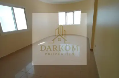 Apartment - 2 Bedrooms - 2 Bathrooms for rent in Corniche Tower - Ajman Corniche Road - Ajman