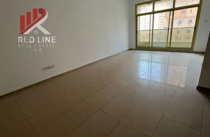 شقة - 2 غرف نوم - 2 حمامات للايجار في التعاون - الشارقة