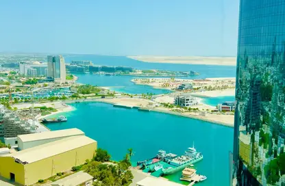 شقة - 2 غرف نوم - 3 حمامات للايجار في 5 برج الاتحاد - أبراج الاتحاد - شارع الكورنيش - أبوظبي
