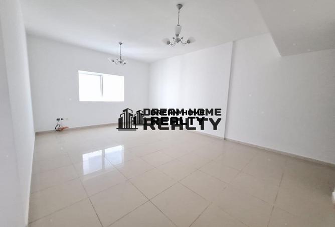 13301105 - Property Image 2