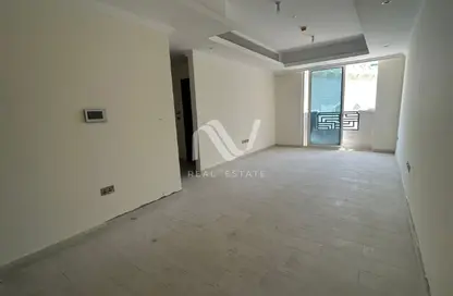 Apartment - 3 Bedrooms - 4 Bathrooms for rent in Al Najda Street - Abu Dhabi