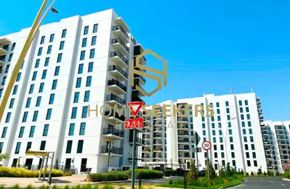 Apartment - 2 Bedrooms - 3 Bathrooms for sale in Waters Edge - Yas Island - Abu Dhabi