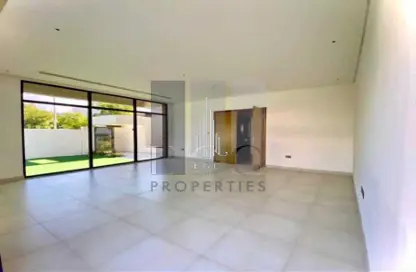 Villa - 4 Bedrooms - 6 Bathrooms for rent in West Yas - Yas Island - Abu Dhabi