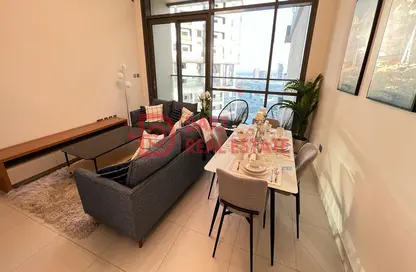 Living / Dining Room image for: Apartment - 2 Bedrooms - 3 Bathrooms for rent in Canal Residence - Al Reem Island - Abu Dhabi, Image 1
