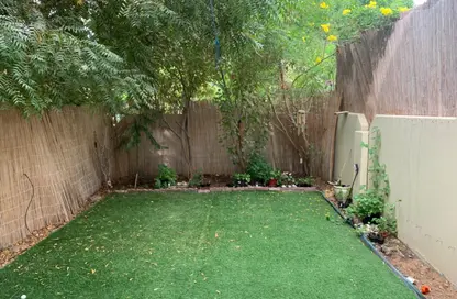 فيلا - 2 غرف نوم - 3 حمامات للايجار في طراز عربي - فيلات الريف - مشروع الريف - أبوظبي