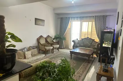 شقة - 2 غرف نوم - 3 حمامات للايجار في الاندلسي الاسباني - مساكن القناه المائية - مدينة دبي الرياضية - دبي